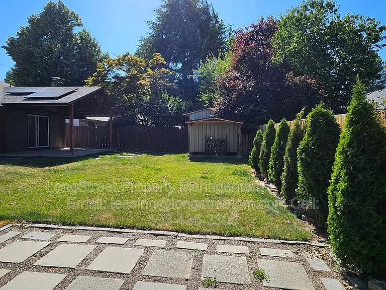 8645 SW Avery St — Photo 3