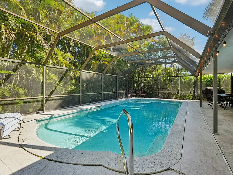 4439 Rosea Ct — Photo 8