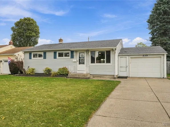 235 Belmont Ct W, North Tonawanda, NY 14120