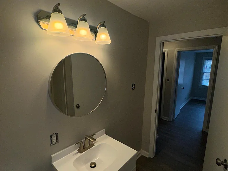 1178 Newberg Ave — Photo 21