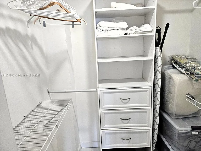 5161 Collins Ave #707 — Photo 22