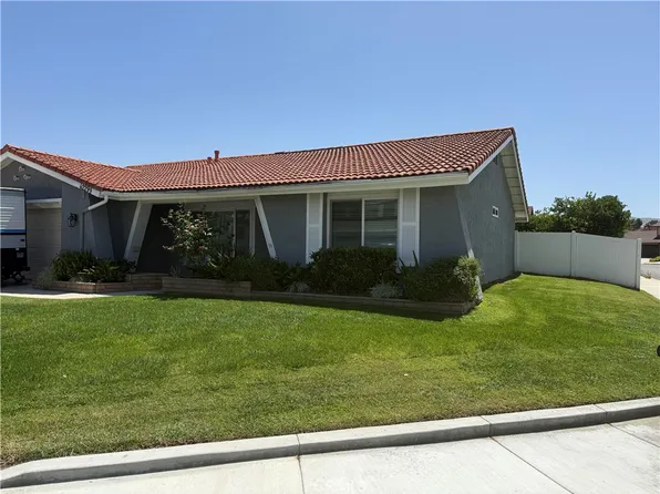 42299 Buenos Aires Dr, Hemet, CA 92544