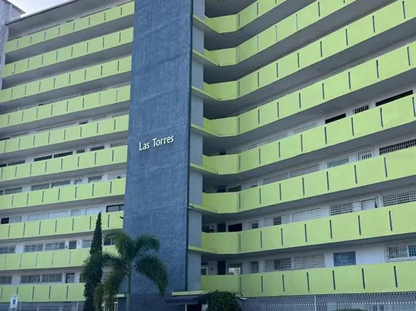 COND. LAS TORRES SUR CALLE GONZALO RIVERA ORTEGA #2-F, BAYAMON, PR 00956