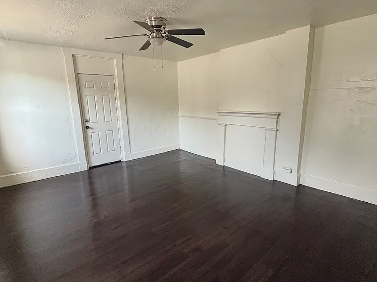 2801 W McMicken Ave #1 — Photo 3