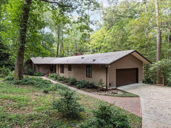 111 Laurel Hill Cir, Chapel Hill, NC 27514