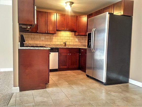 4th image of 1104 Quanset Ct #1104