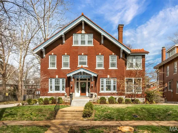 6843 Waterman Ave, Saint Louis, MO 63130