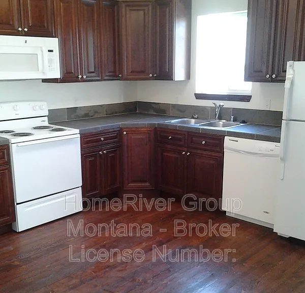 1922 Burlington Ave #A — Photo 3