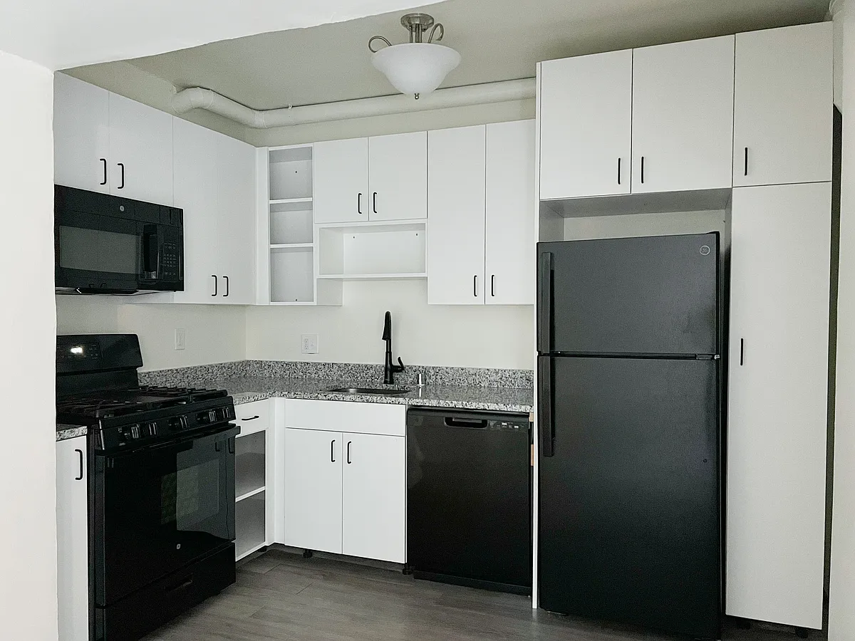 Floor plan 1 Bed / 1 Bath