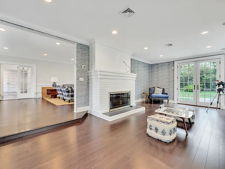 105 Everit Ave — Photo 10