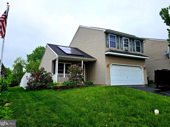 183 Twin Creeks Dr, Jonestown, PA 17038