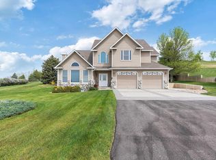 7725 Country View Pl, Rapid City, SD 57702