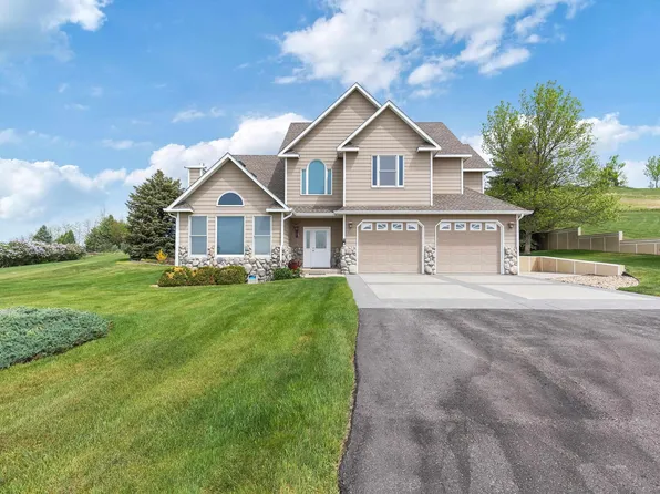 7725 Country View Pl, Rapid City, SD 57702