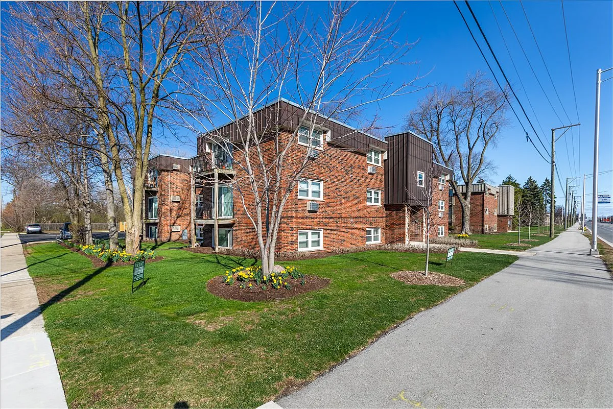 1 bed, 925 sqft, $1,495 — Photo 4