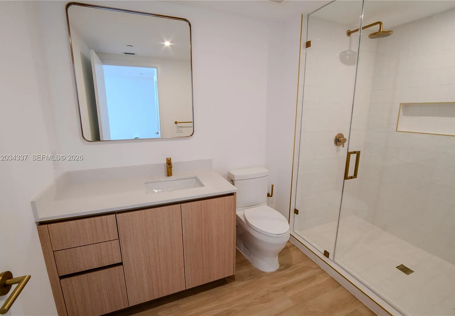 Studio, 1.0 bath, 462 sqft, $3,150 — Photo 2