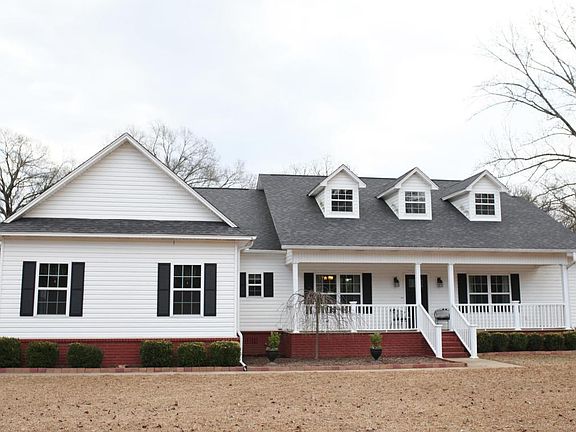 2nd image of 10248 Cloverleaf Dr
