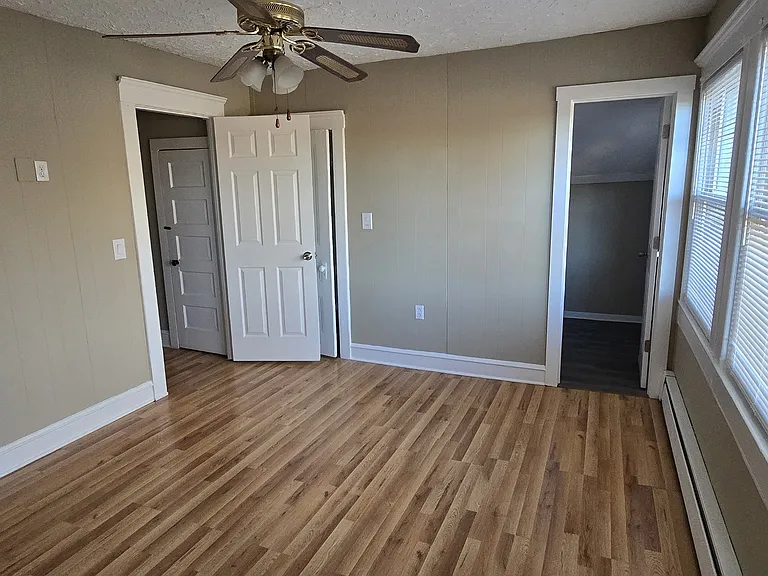 27 Losey St — Photo 15