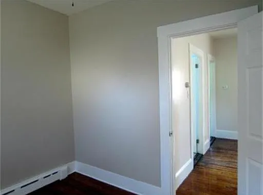 30 Lucas St #1 — Photo 4