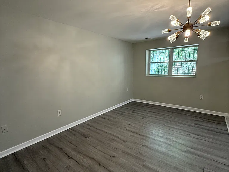 961 Bergen St #1L — Photo 7