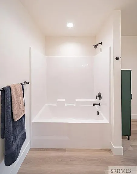3 bed, 2.5 bath, 1500 sqft, $1,750 — Photo 3