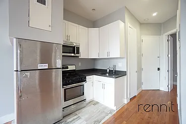 Rented by Rennit Inc.