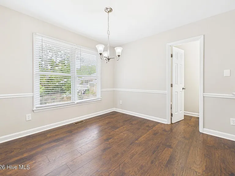3516 Casine Ct — Photo 13