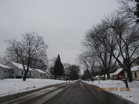 5th image of 6288 49th St N