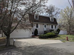 32 Kelly Ln, Lynn, MA 01904