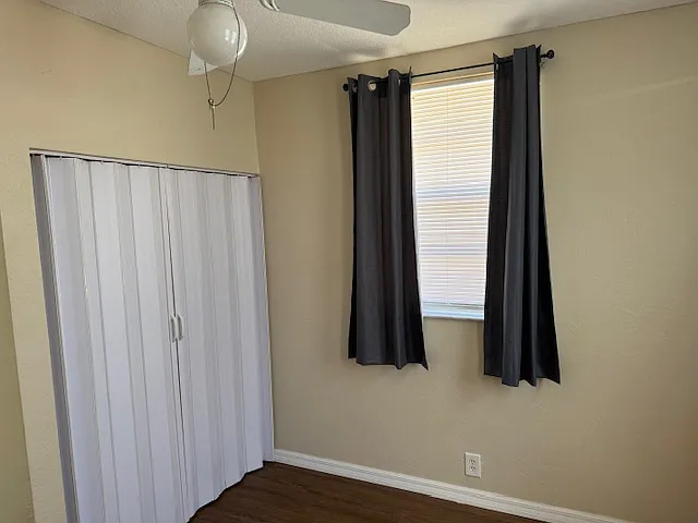 (1) Bedroom (10x12)