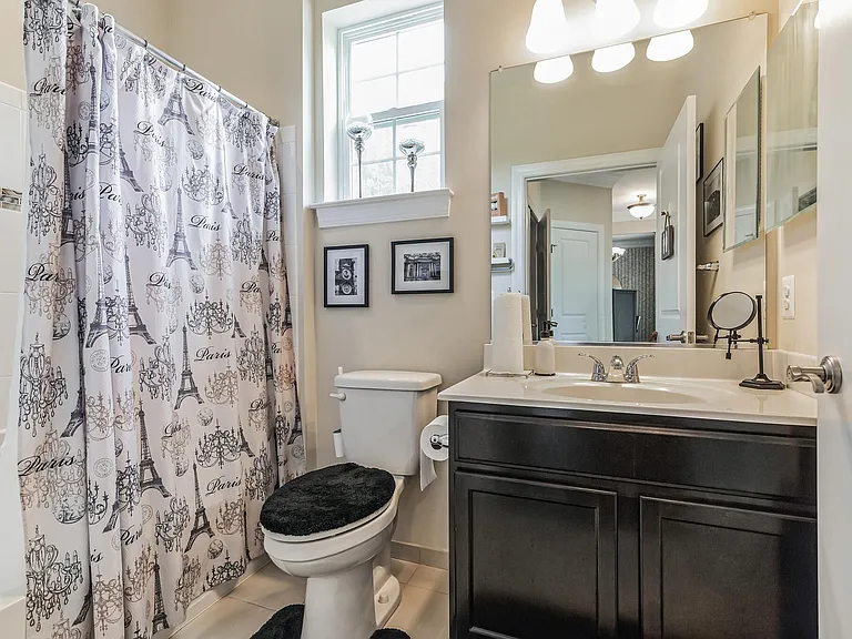392 Buckeye Cir — Photo 18