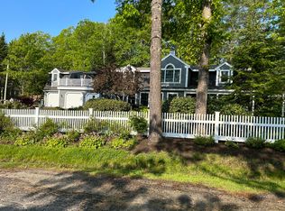 894 Princes Point Rd, Yarmouth, ME 04096