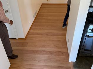 97 Belleau Ave, Atherton, CA 94027