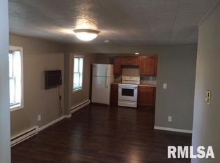 208 Cherry St, Port Byron, IL 61275