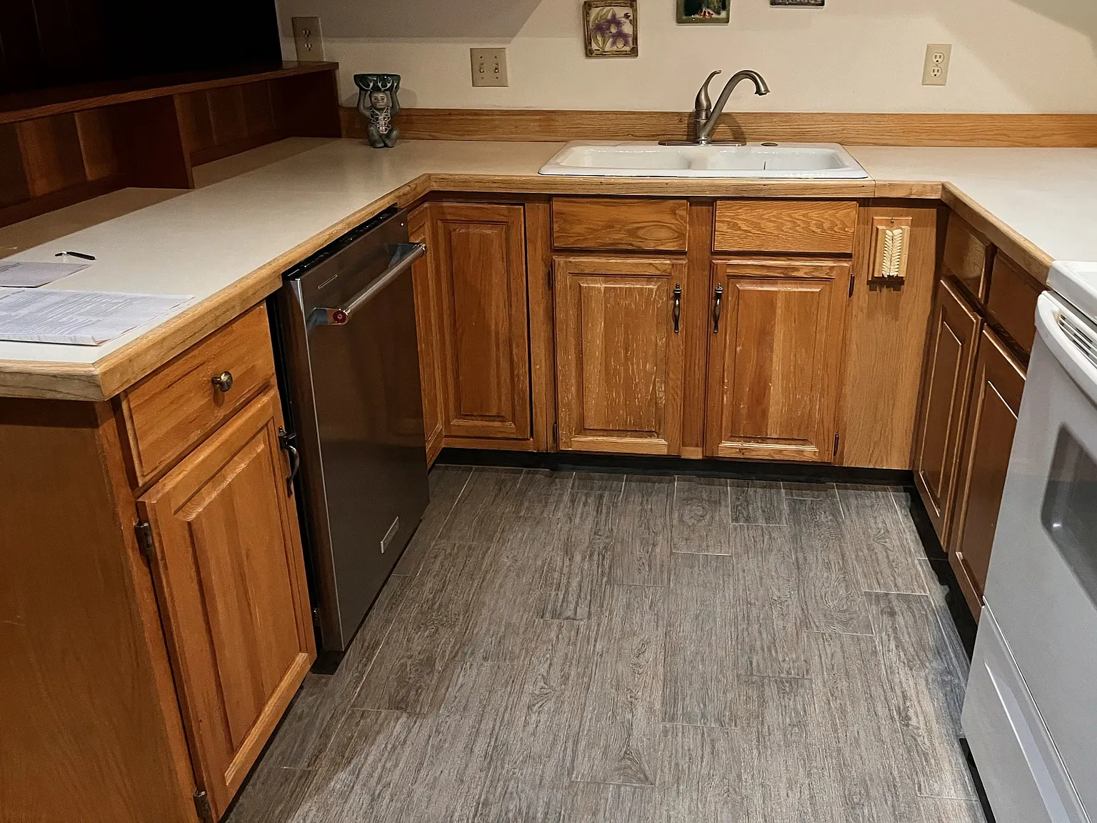 3 bed, 1032 sqft, $3,600 — Photo 3