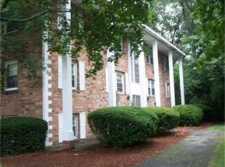 39 N Billerica Rd APT 4, Lowell, MA 01852