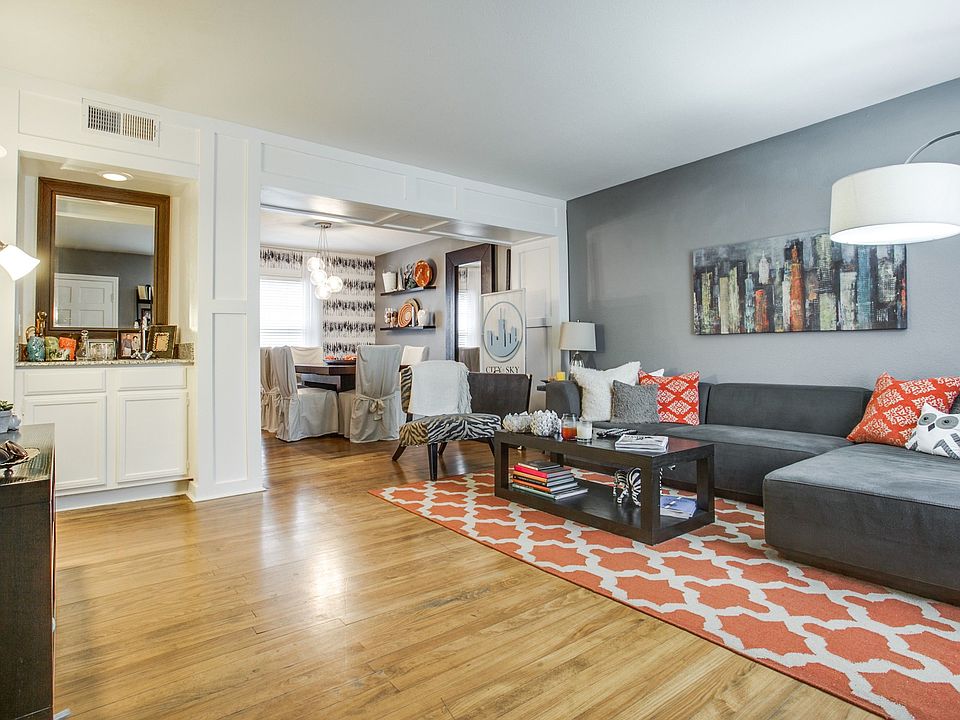 1st image of 6452 Bordeaux Ave #6452