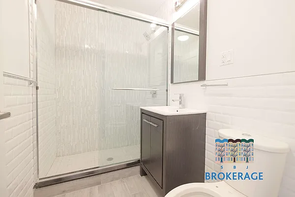 Rented by SBJ Brokerage, LLC | media 20