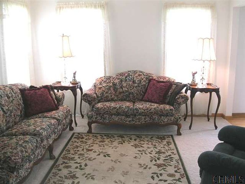 4th image of 41 ROSE Lane