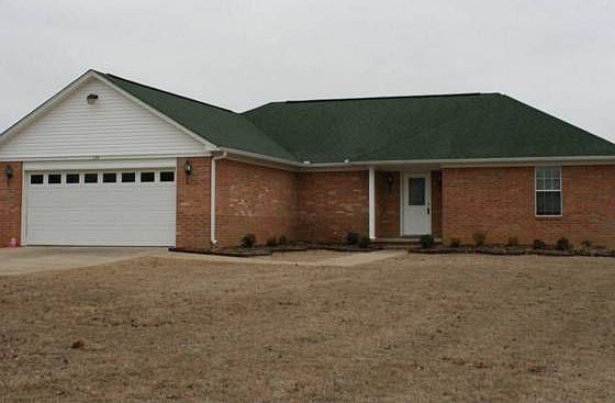 1st image of 124 Charles Thomas Blvd