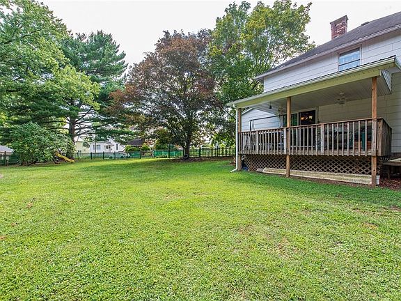 4th image of 703 Oakhill Ave