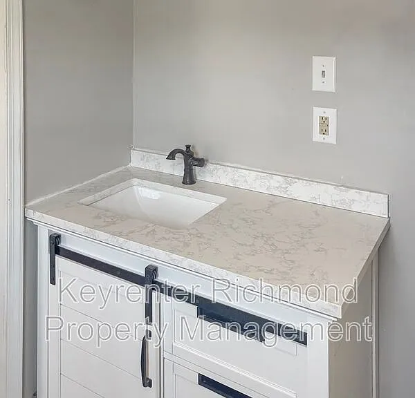 6101 Pole Green Rd — Photo 13