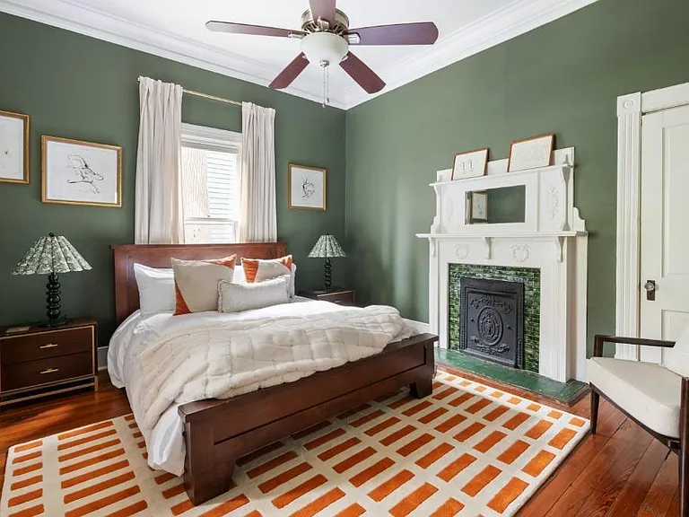 307 Georgia Ave SE — Photo 36