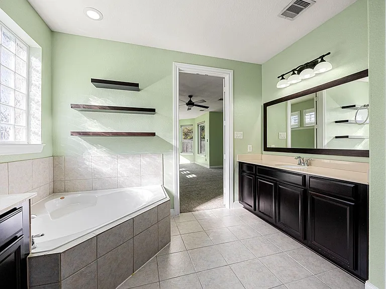 22335 Sawmill Ranch Dr — Photo 22