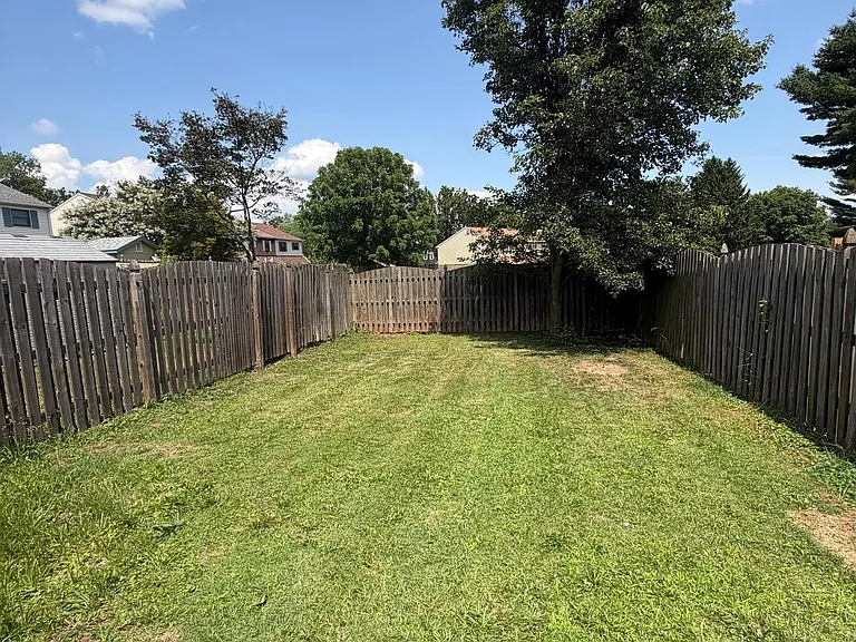 70 Orchard Ct — Photo 8