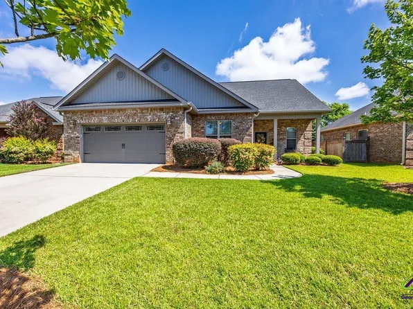 121 Alexis Way, Byron, GA 31008
