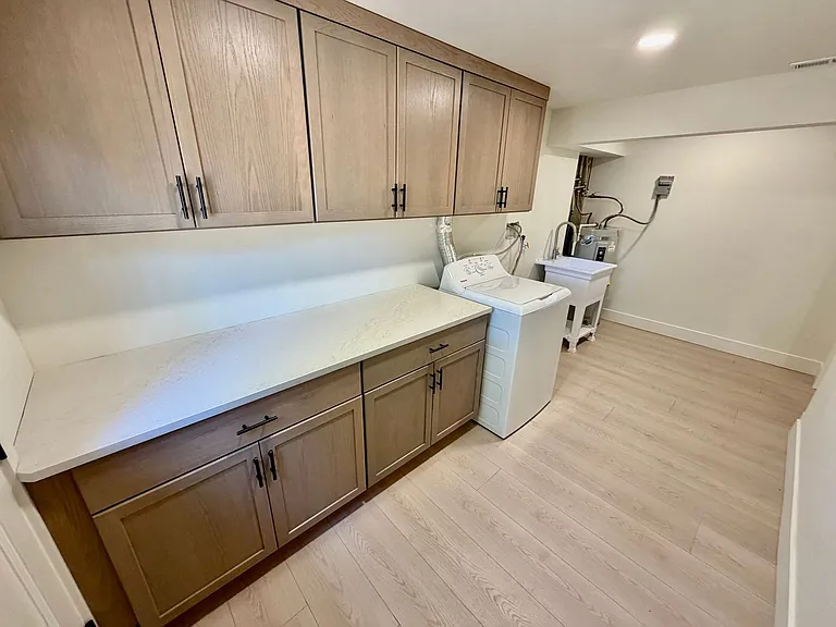 7407 SW 36th Ave — Photo 35