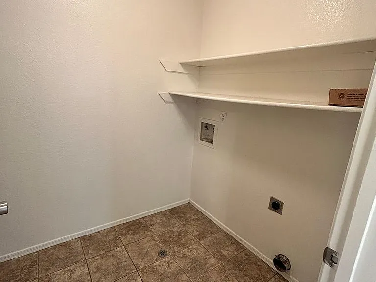 3535 Chemehuevi Blvd — Photo 17