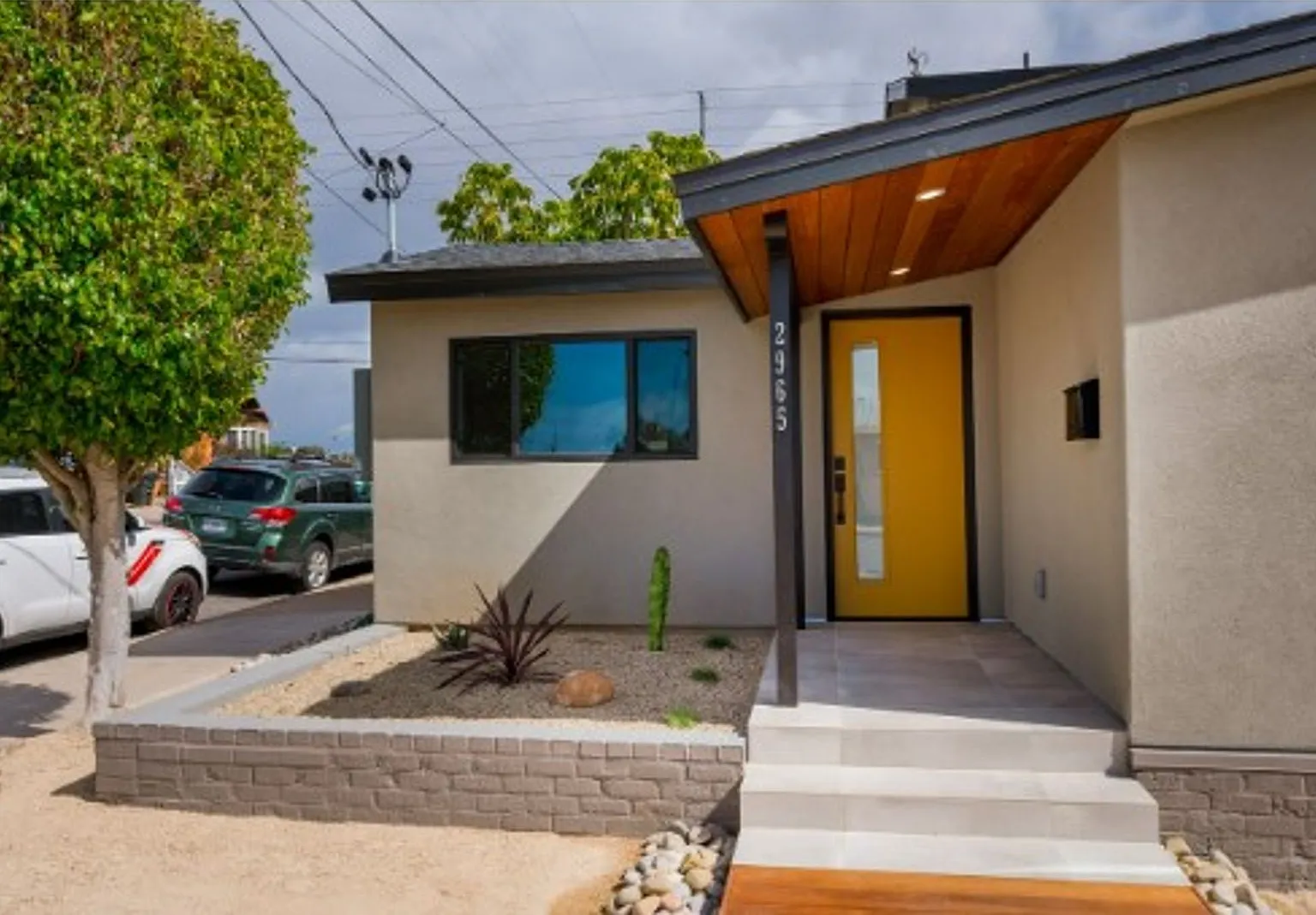 Your Dream Home for Rent — Photo 1