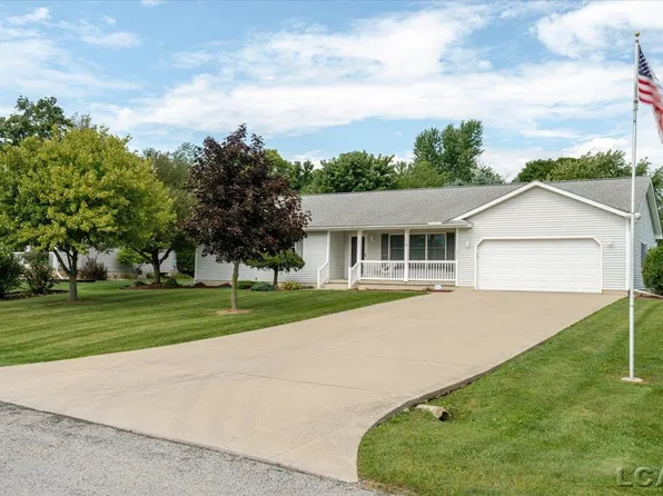 1958 Burning Bush Ct, Adrian, MI 49221