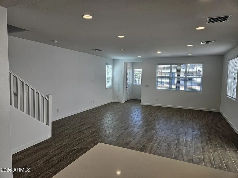 3357 S Primrose Ave — Photo 10